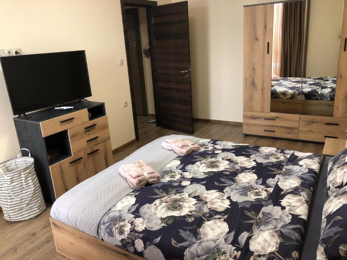 Luxury 2 Free Underground Parking Apartment Pazardzhik